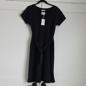 Hope & Henry Short Sleeve Black Organic GOTS Cotton New 10